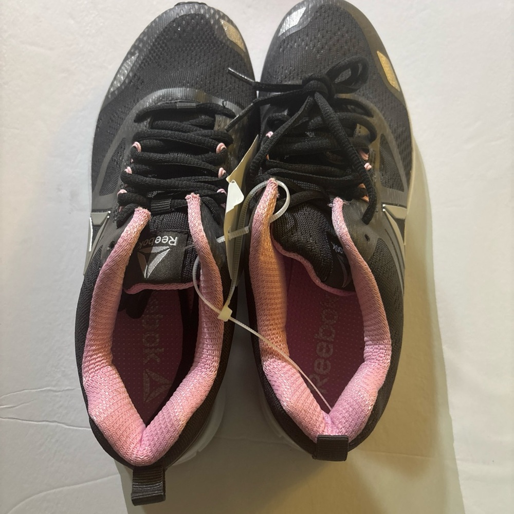 Reebok Women's Black and Pink Running Shoes